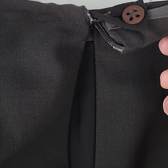 Armani Collezioni 100% Virgin-Wool Espresso Brown Skirt. NWT. Size 8. - Picture 11 of 16